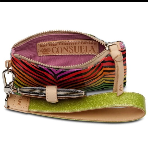 NWT-CONSUELA- “FLO” Combi- Wristlet. - Picture 3 of 8